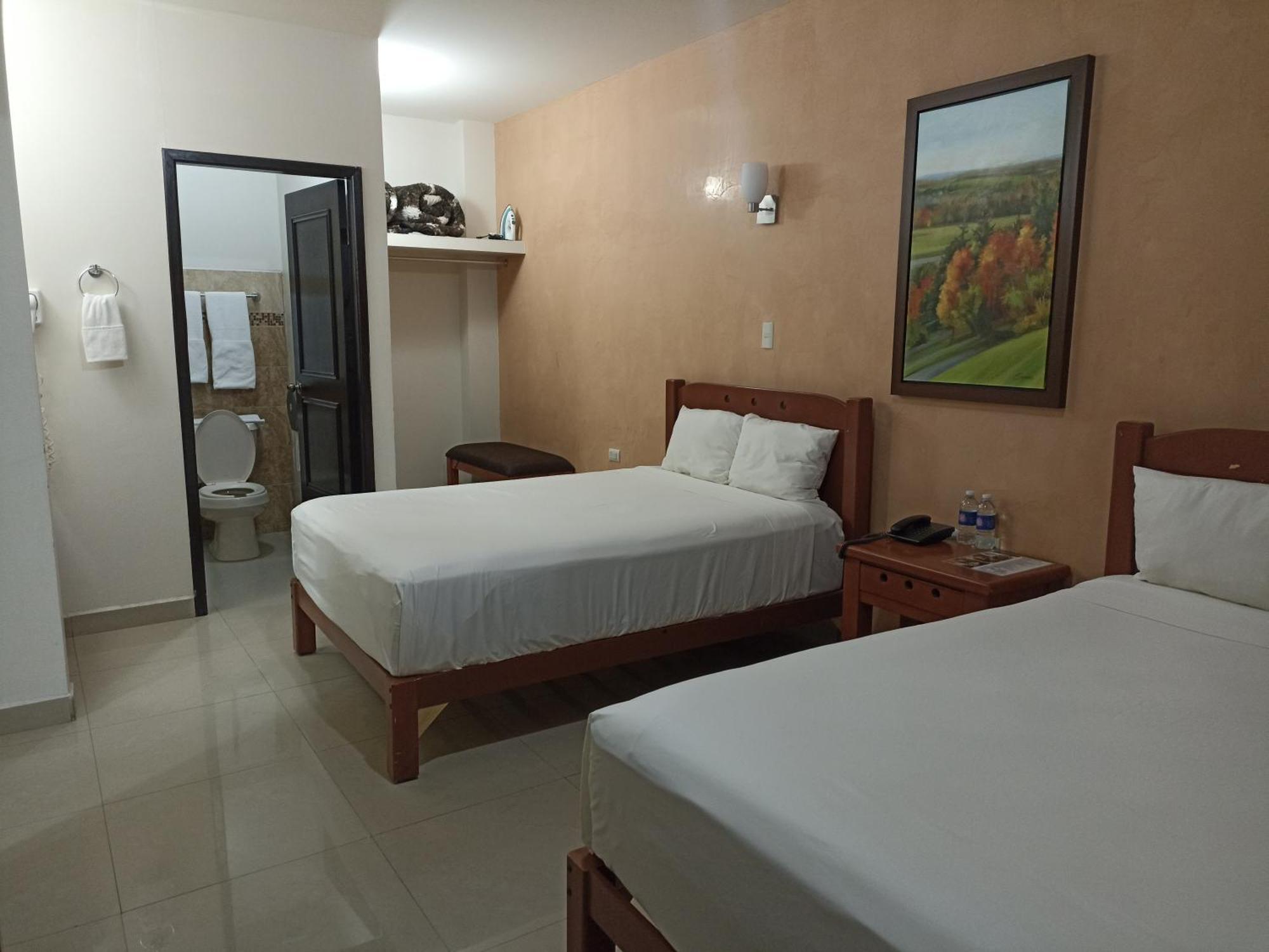 Ciudad Obregón Gran Hotel Residencial Galerias מראה חיצוני תמונה
